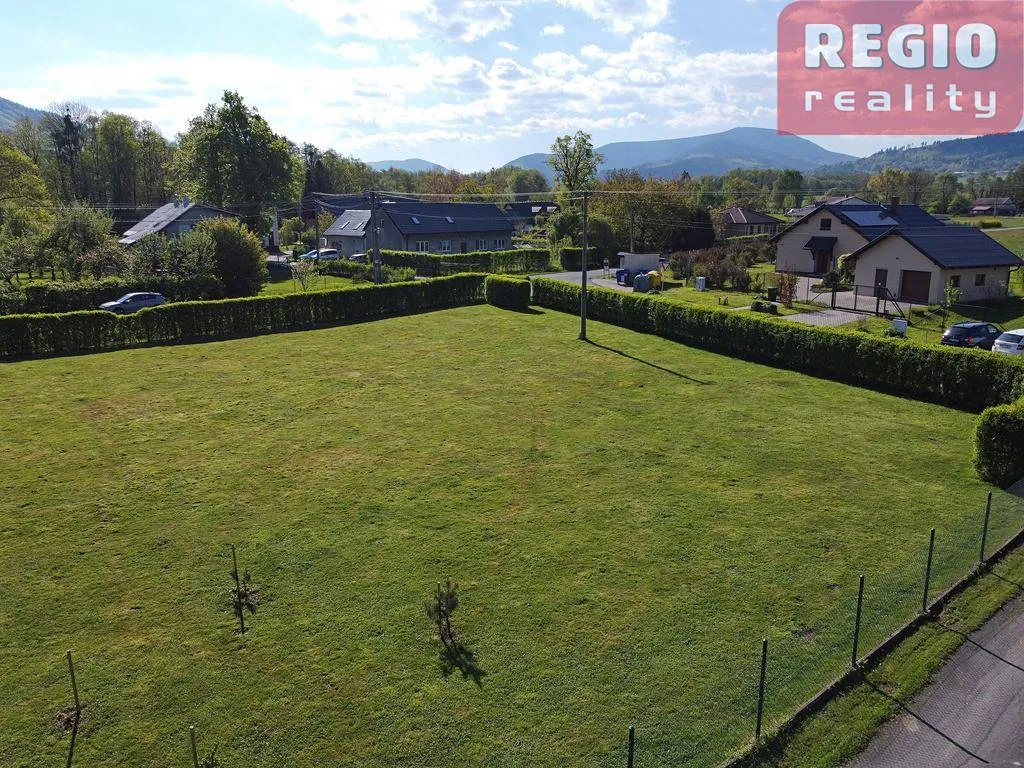 Prodej stavebního pozemku 1640 m²